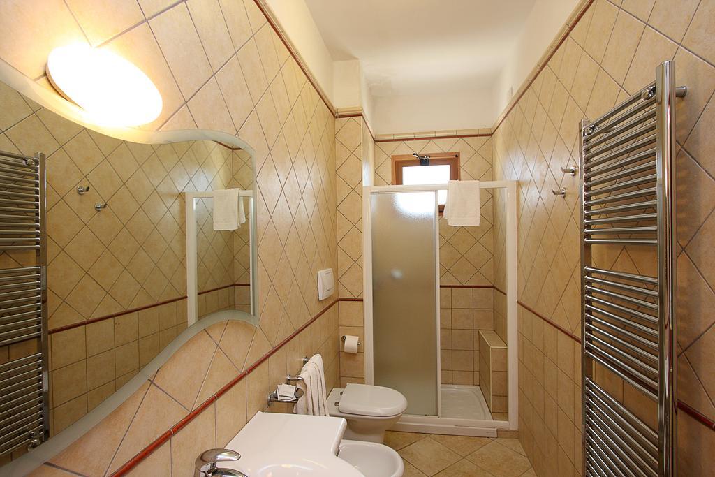 Residence Villa Candida Vieste Habitación foto